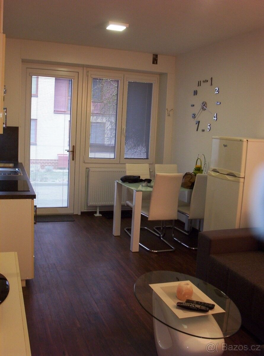 Pronájem byt - Uherský Brod, 688 01