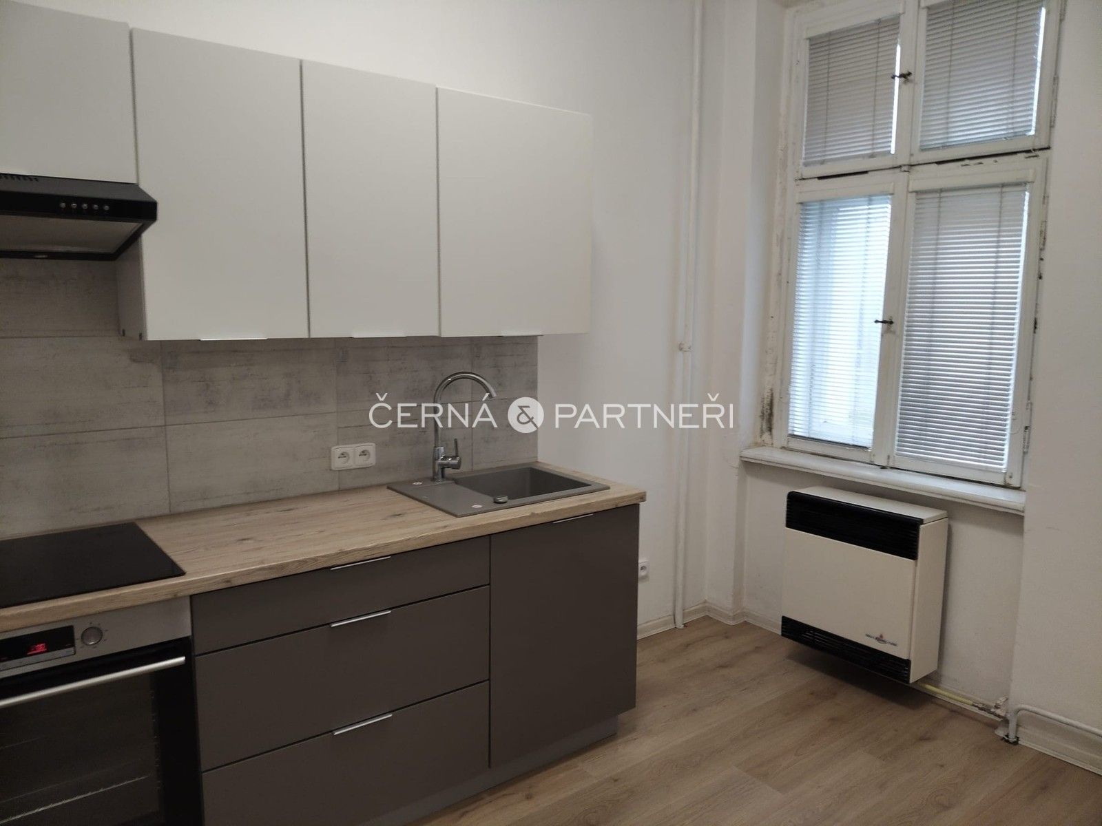Pronájem byt 2+1 - Modlanská, Teplice, 46 m²