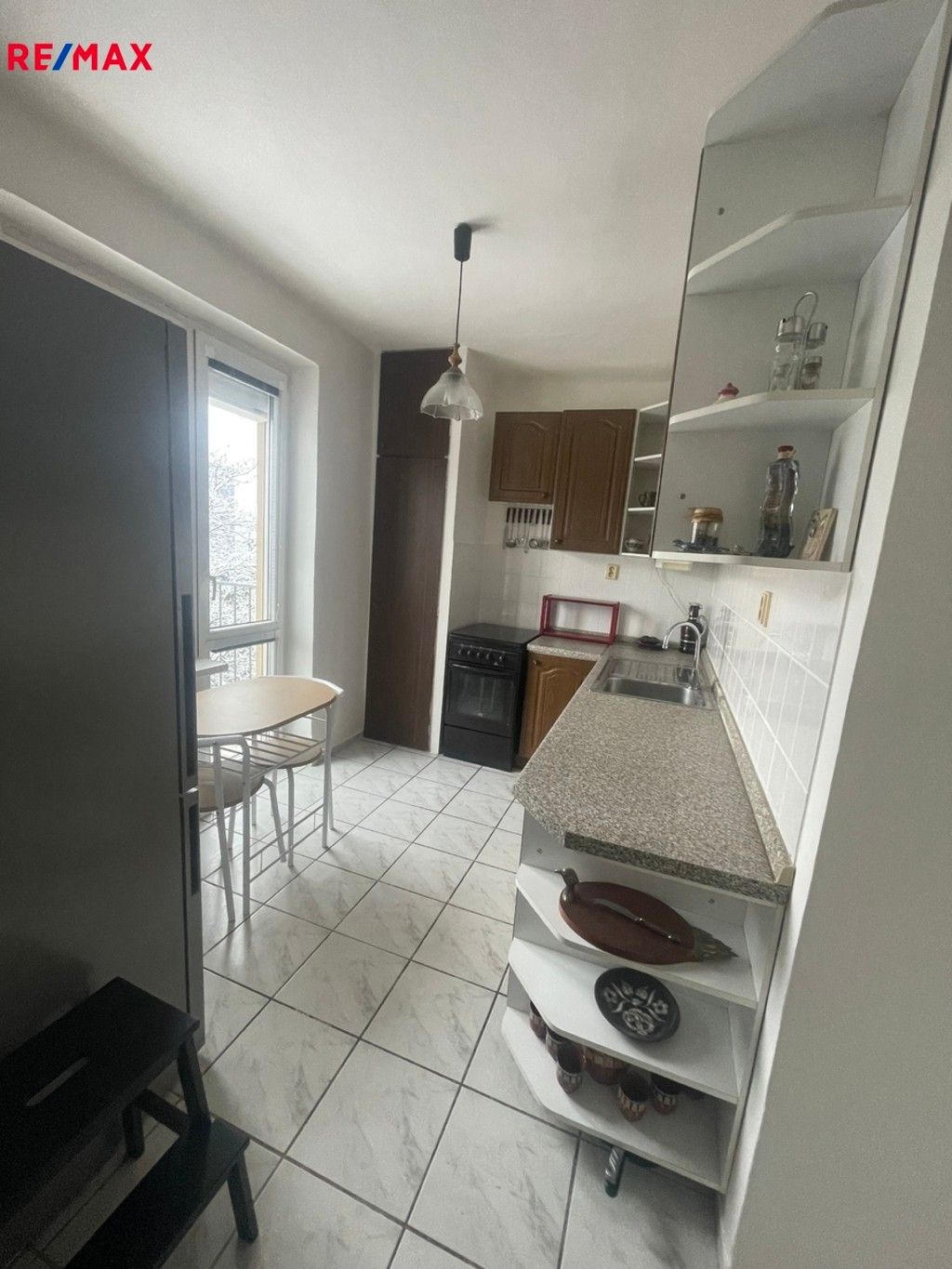 Pronájem byt 3+1 - Střimelická, Praha, 66 m²