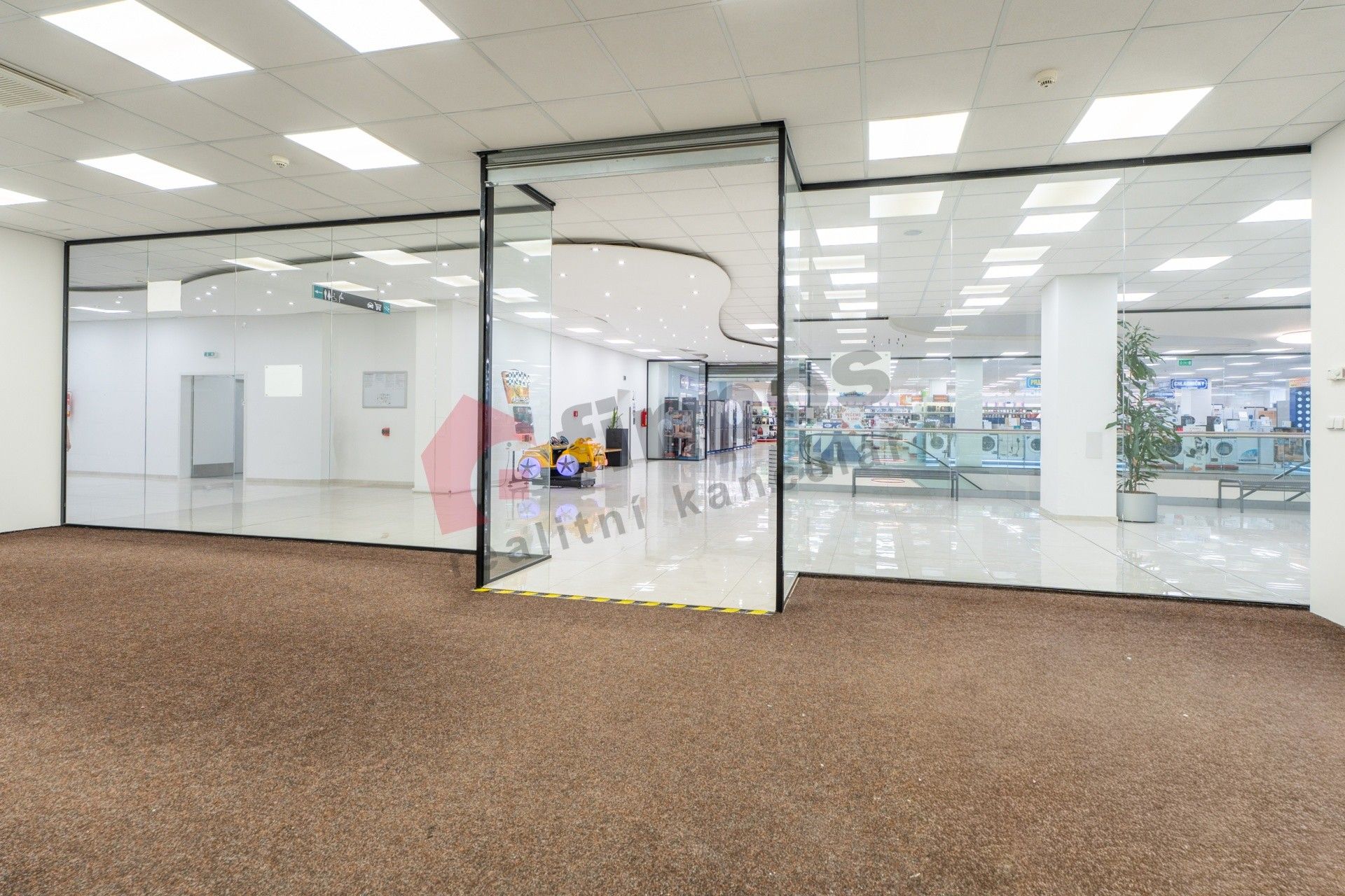 Pronájem obchodní prostory - 9. května 2886, Tábor, 81 m² - 5