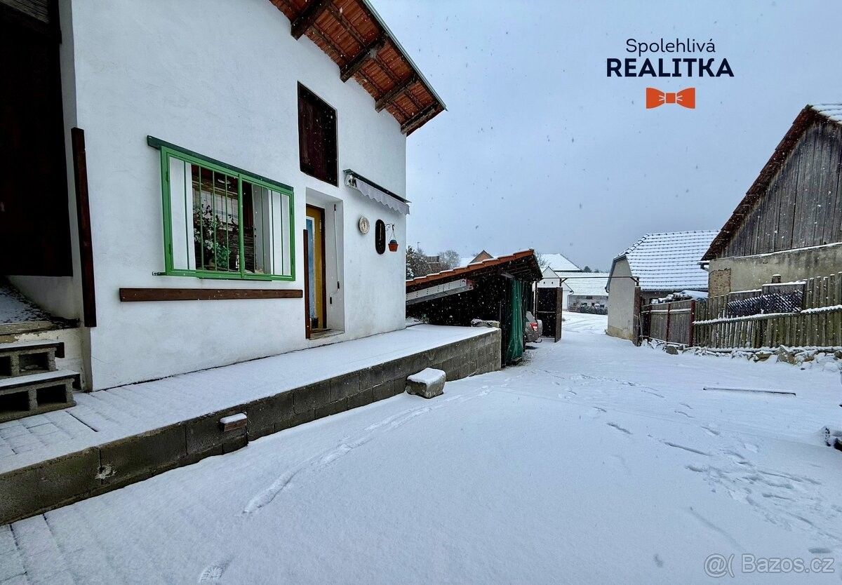 Prodej rodinný dům - Dolní Loučky, 594 55