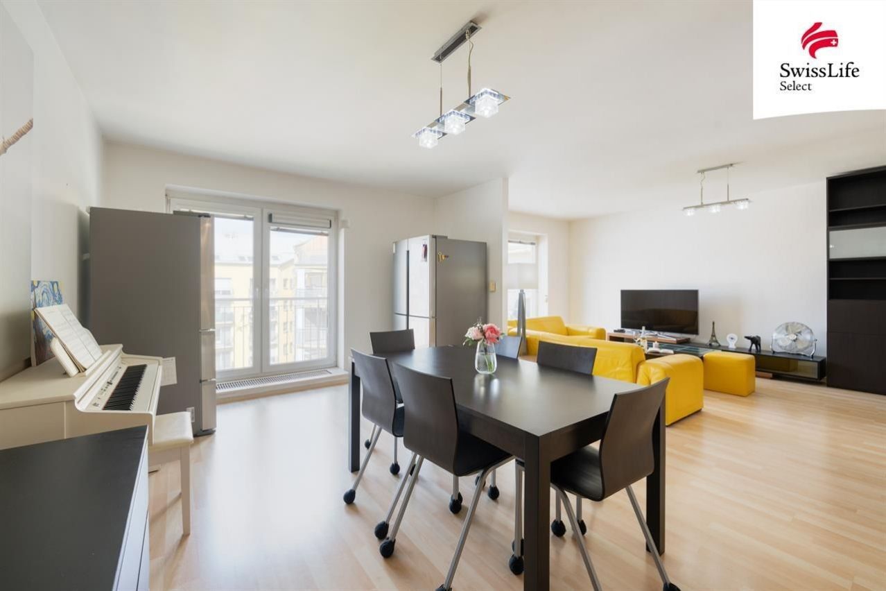 3+kk, Na Harfě, Praha, 123 m²