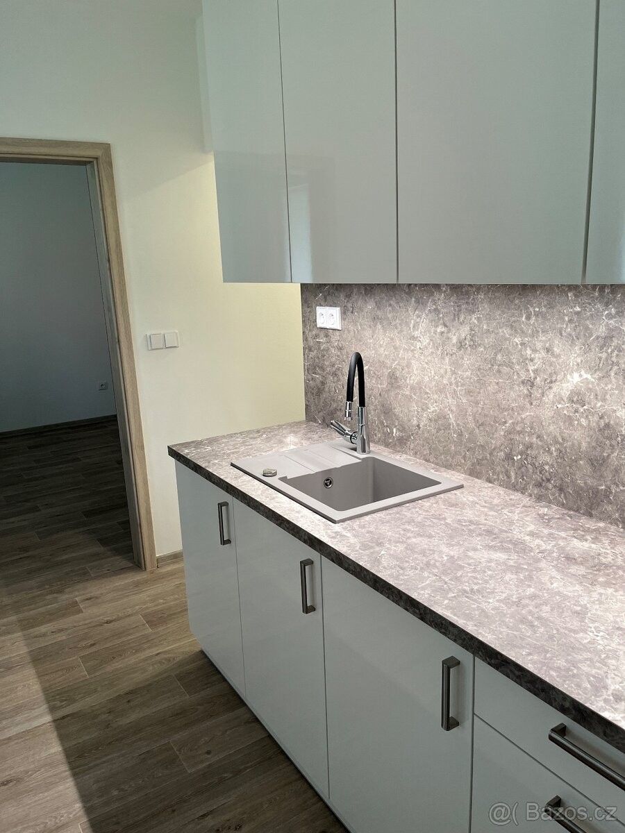 Byty, Uherské Hradiště, 686 01