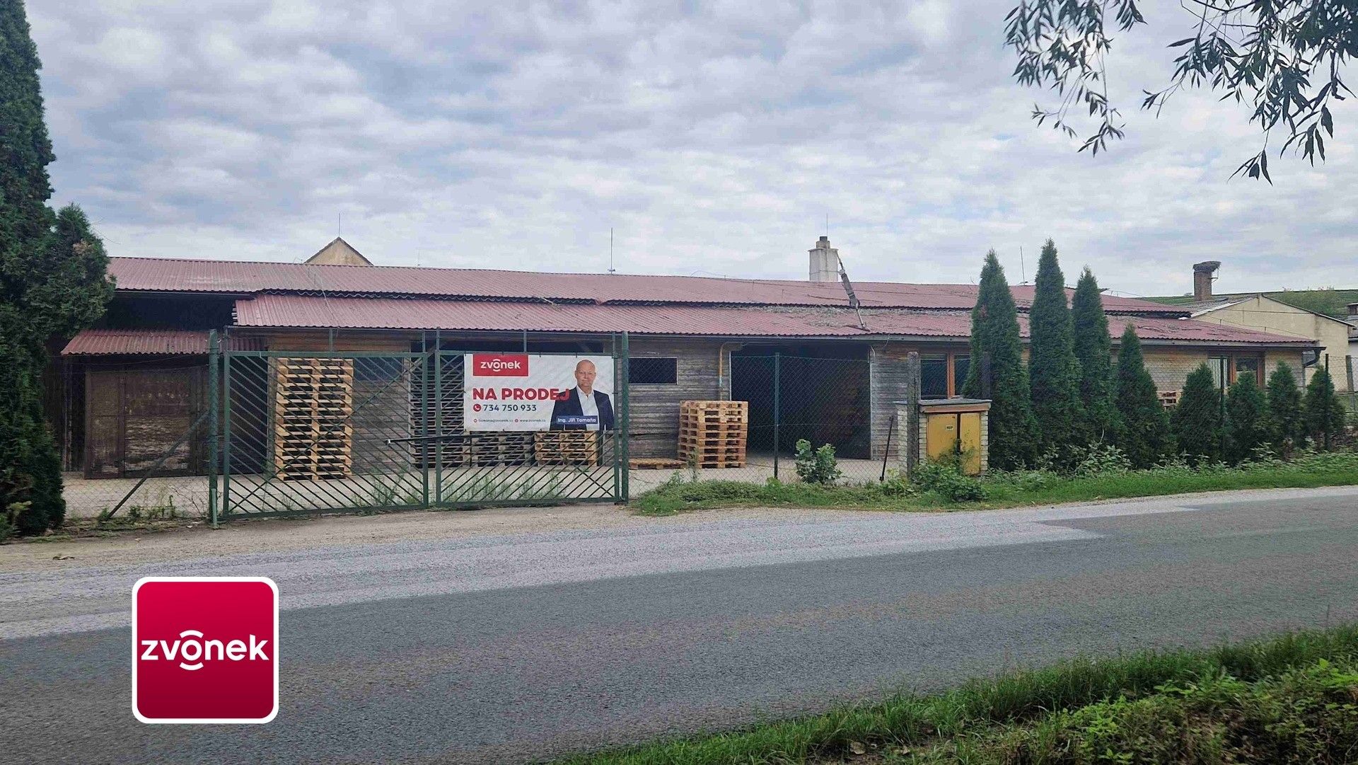 Výrobní prostory, Louka, 2 890 m² - 1