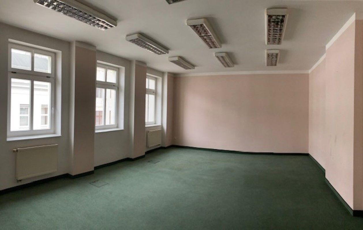 Pronájem kancelář - T. G. Masaryka 883, Karlovy Vary, 174 m² - 5