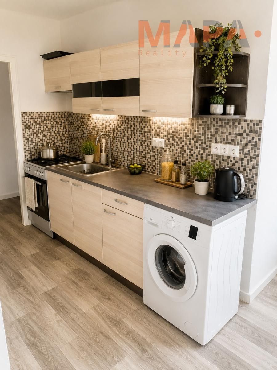 3+1, Budovatelská , Klášterec nad Ohří, 63 m² - 2