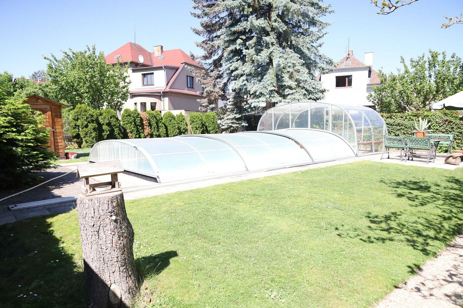 Prodej rodinný dům - Praha - Zbraslav, okres Praha 16, Hlavní město Praha, 280 m² - 5