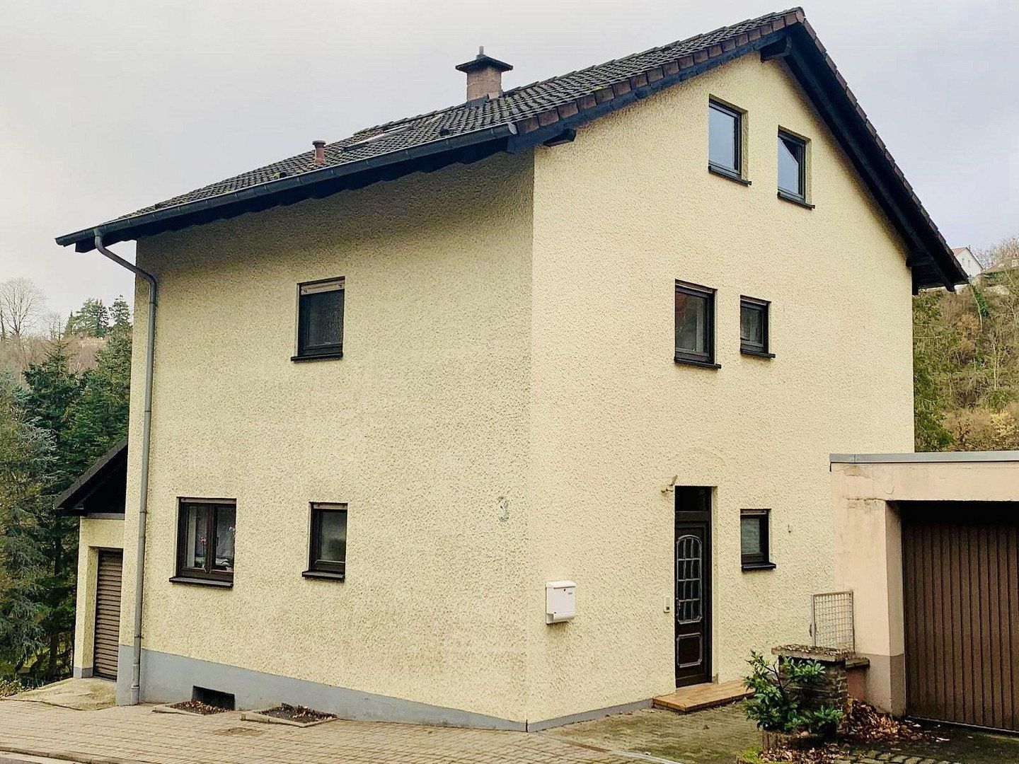 Rodinné domy, Kaiserslautern Morlautern Rheinland-Pfalz 67659, 244 m² - 1