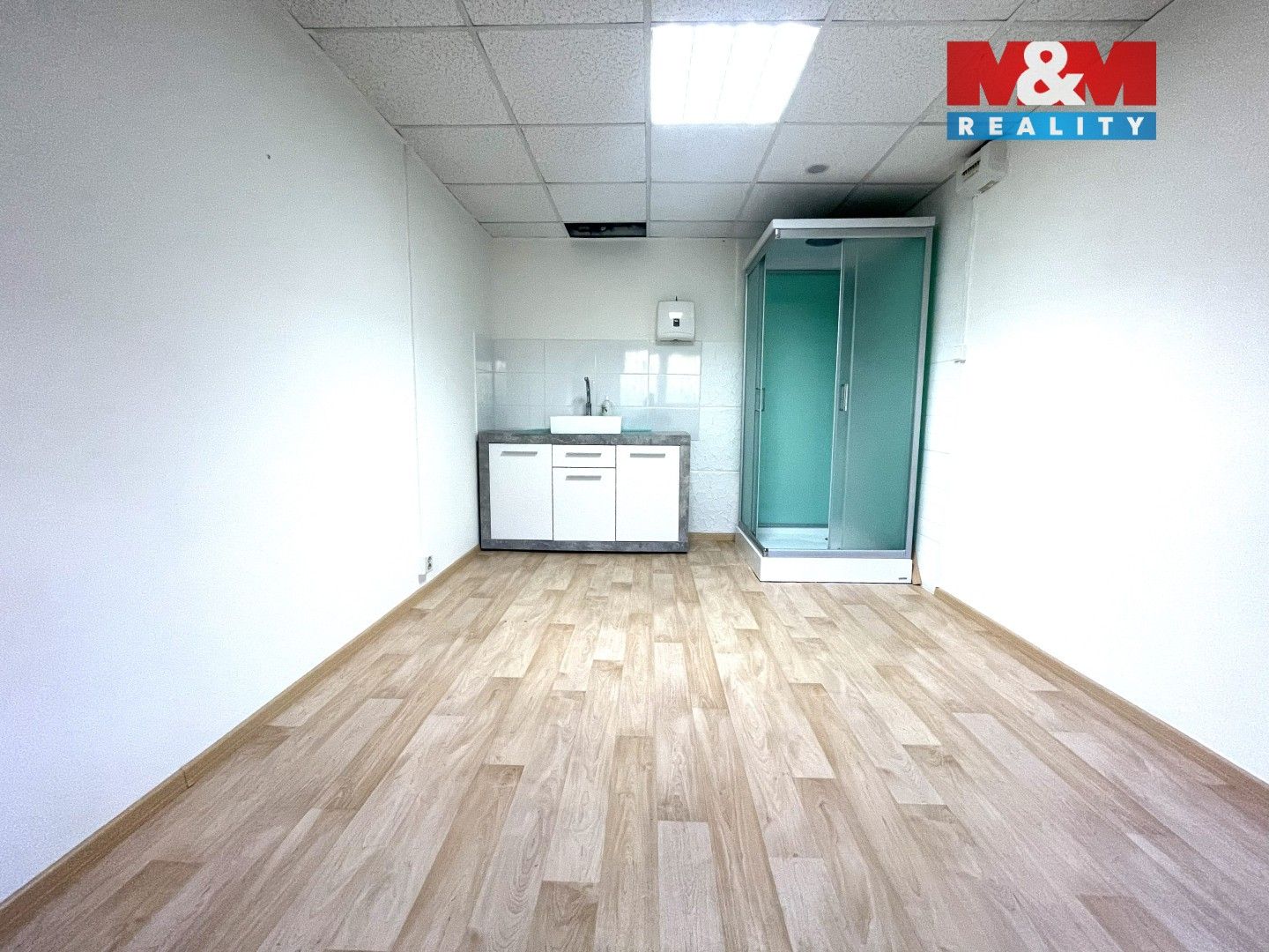 Pronájem ostatní - Kpt. Jaroše, Most, 29 m²