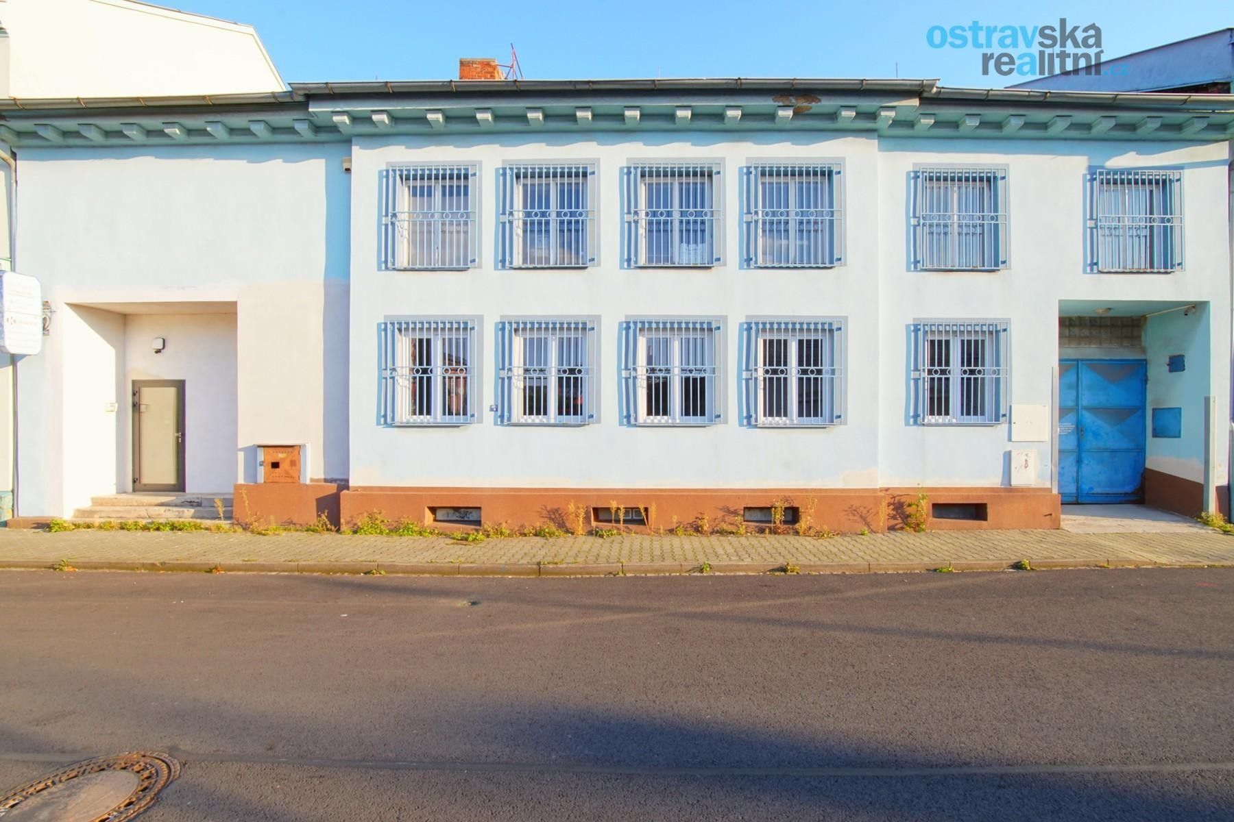 Sklady, Obránců míru, Ostrava, 350 m²