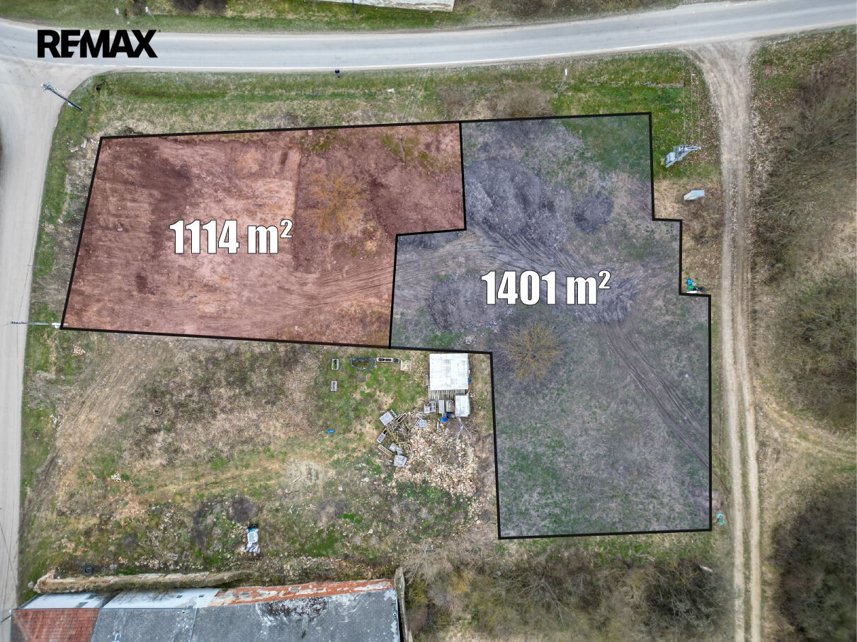 Pozemek pro bydlení · 1 401 m² · Dešná - 3