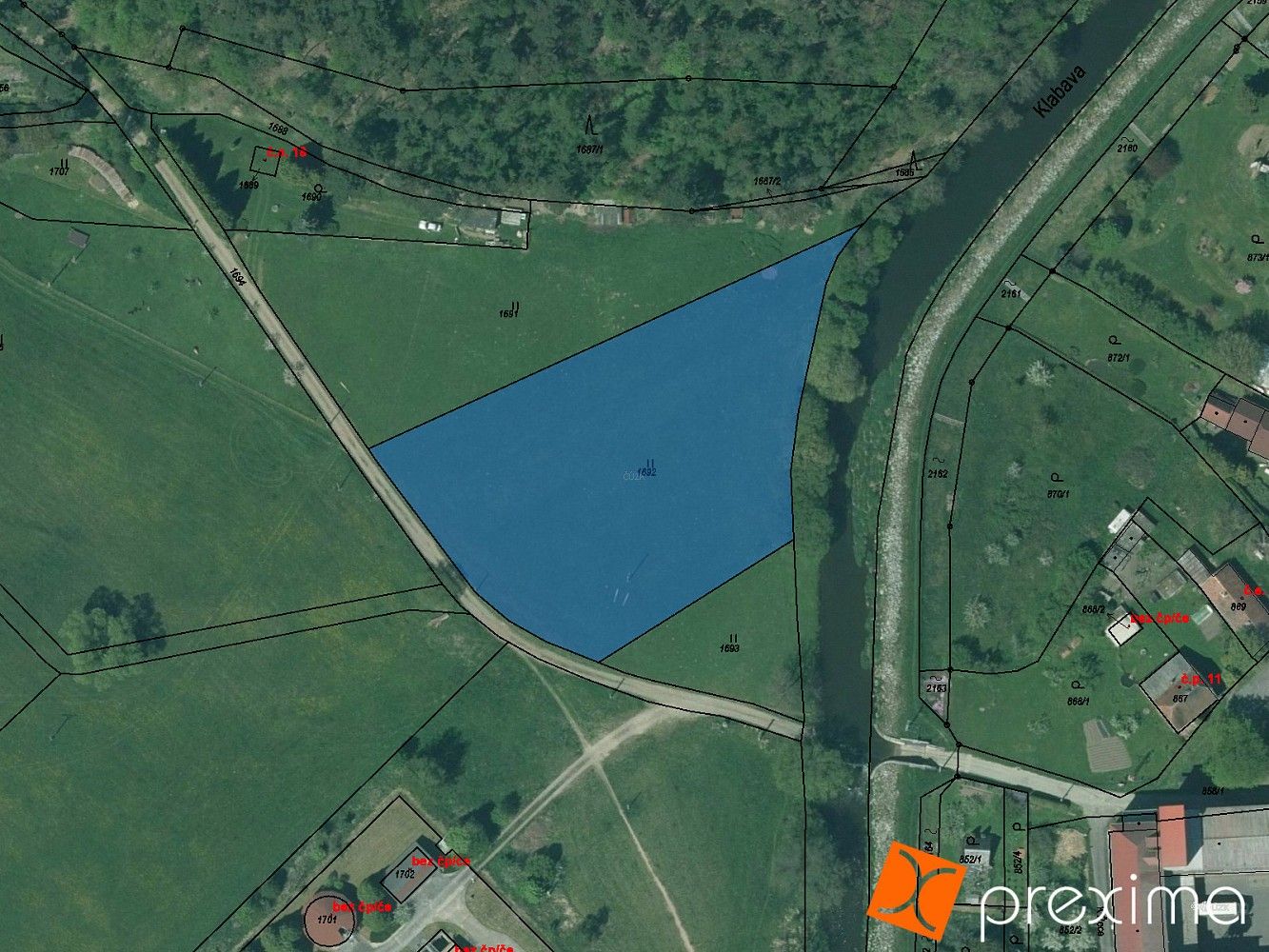 Pozemek, 2 412 m²