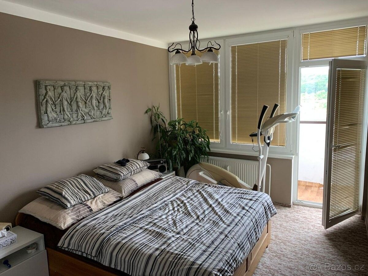 Pronájem byt - Chomutov, 430 04