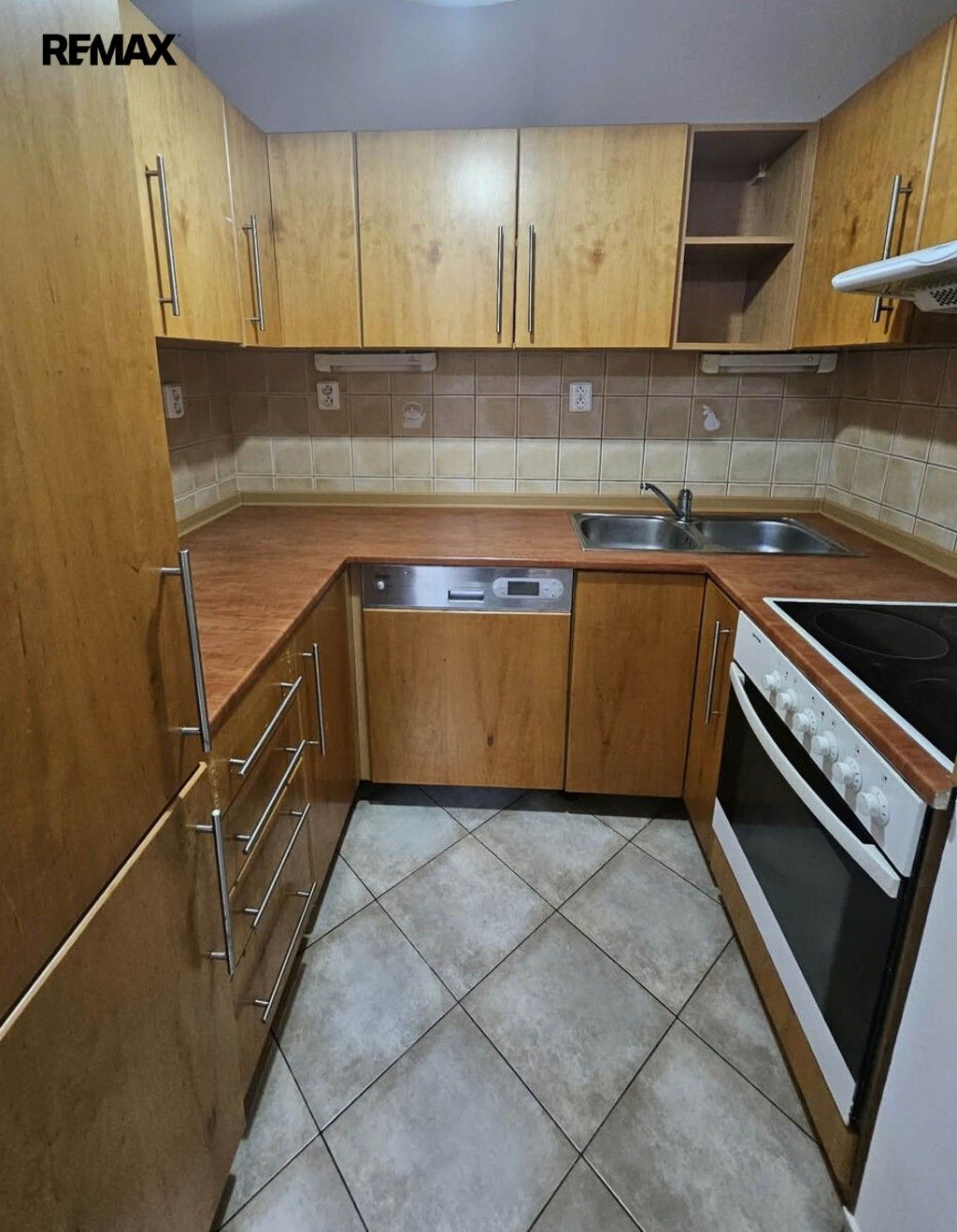 Byt 2+kk · 40 m² · Plzeňská 1270, Praha Košíře - 3