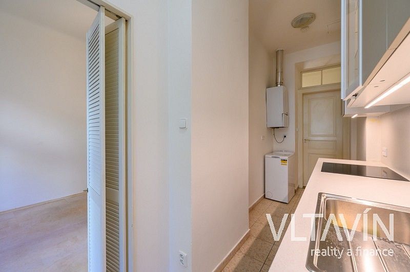 Pronájem byt 2+1 - U studánky, Praha 7 - Bubeneč, 58 m² - 5
