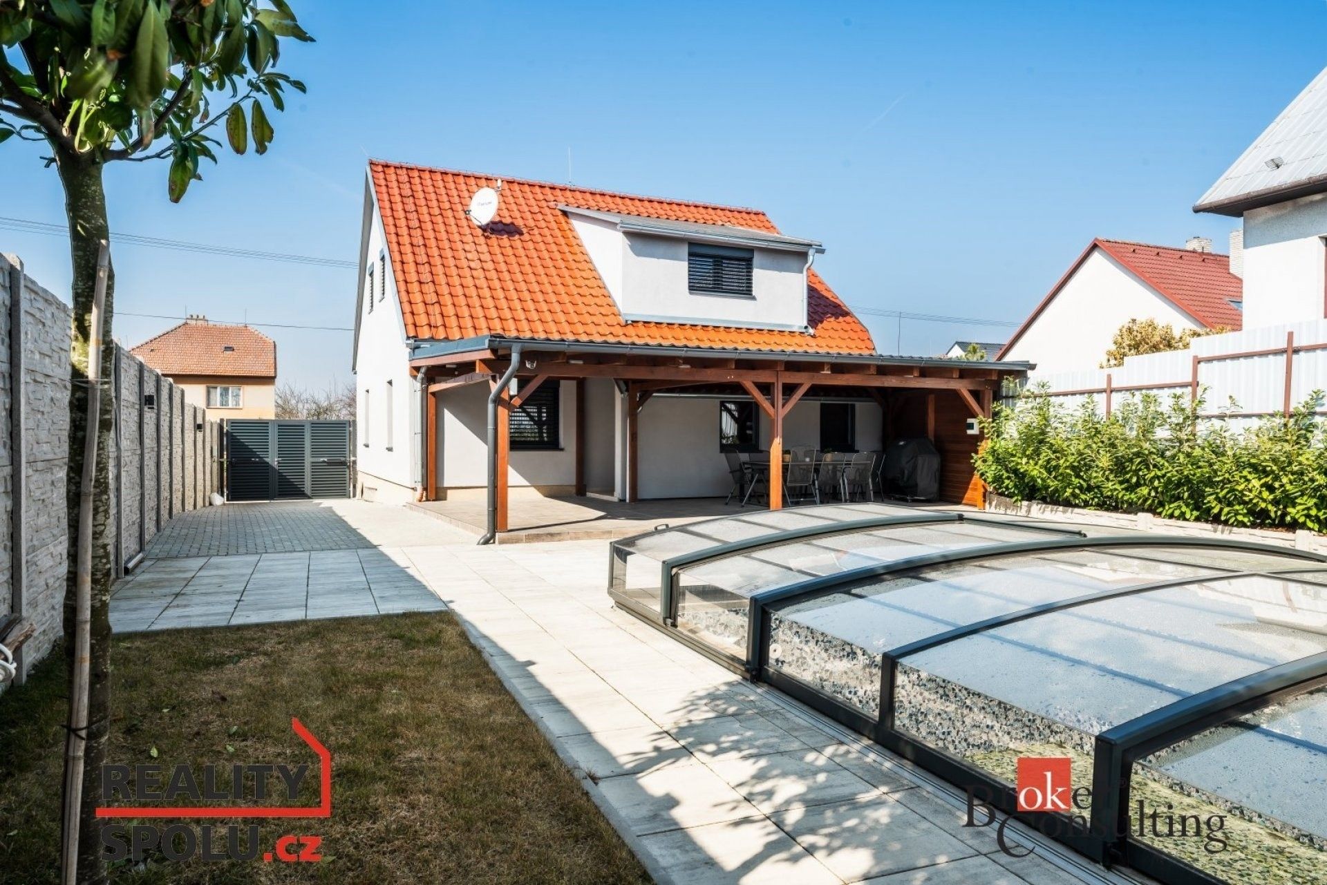 Rodinné domy, Stanoviště, 210 m²