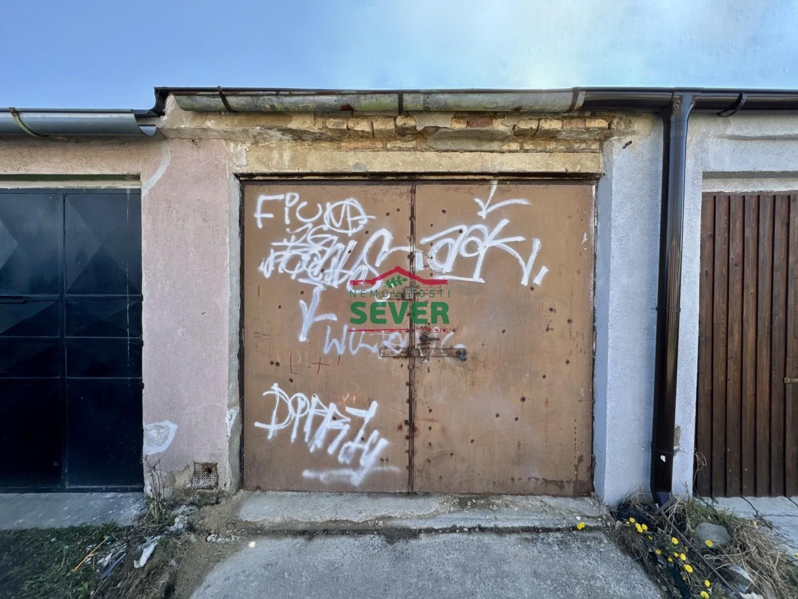 Prodej garáž - Písečná, Chomutov, 20 m²