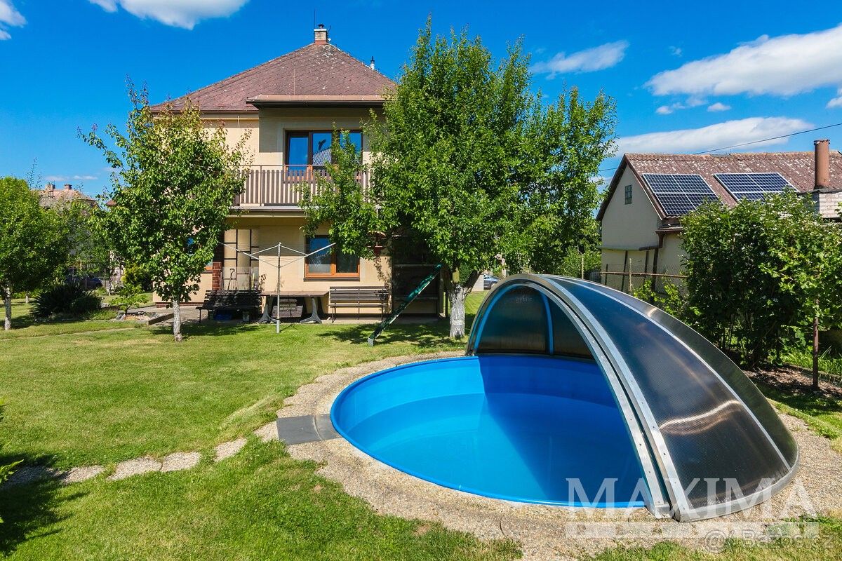 Prodej rodinný dům - Benešov u Prahy, 256 01