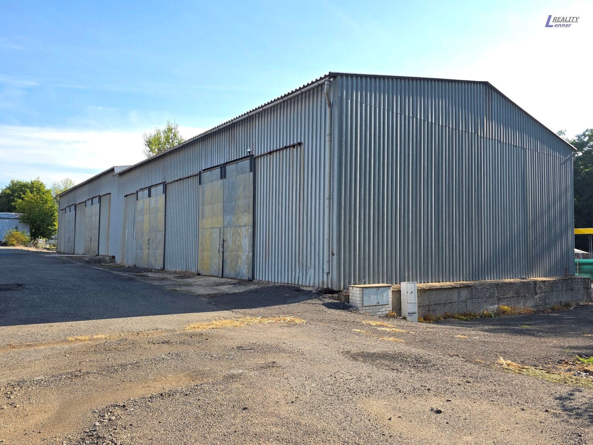 Sklady, Tochovice, 665 m² - 2