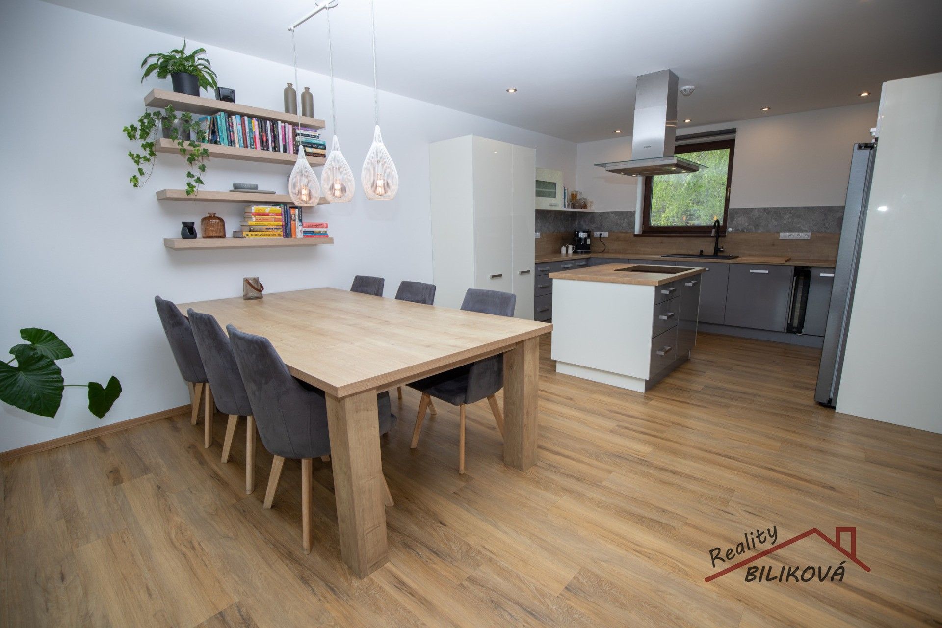 Prodej rodinný dům - Hlavní, Lázně Toušeň, 214 m²