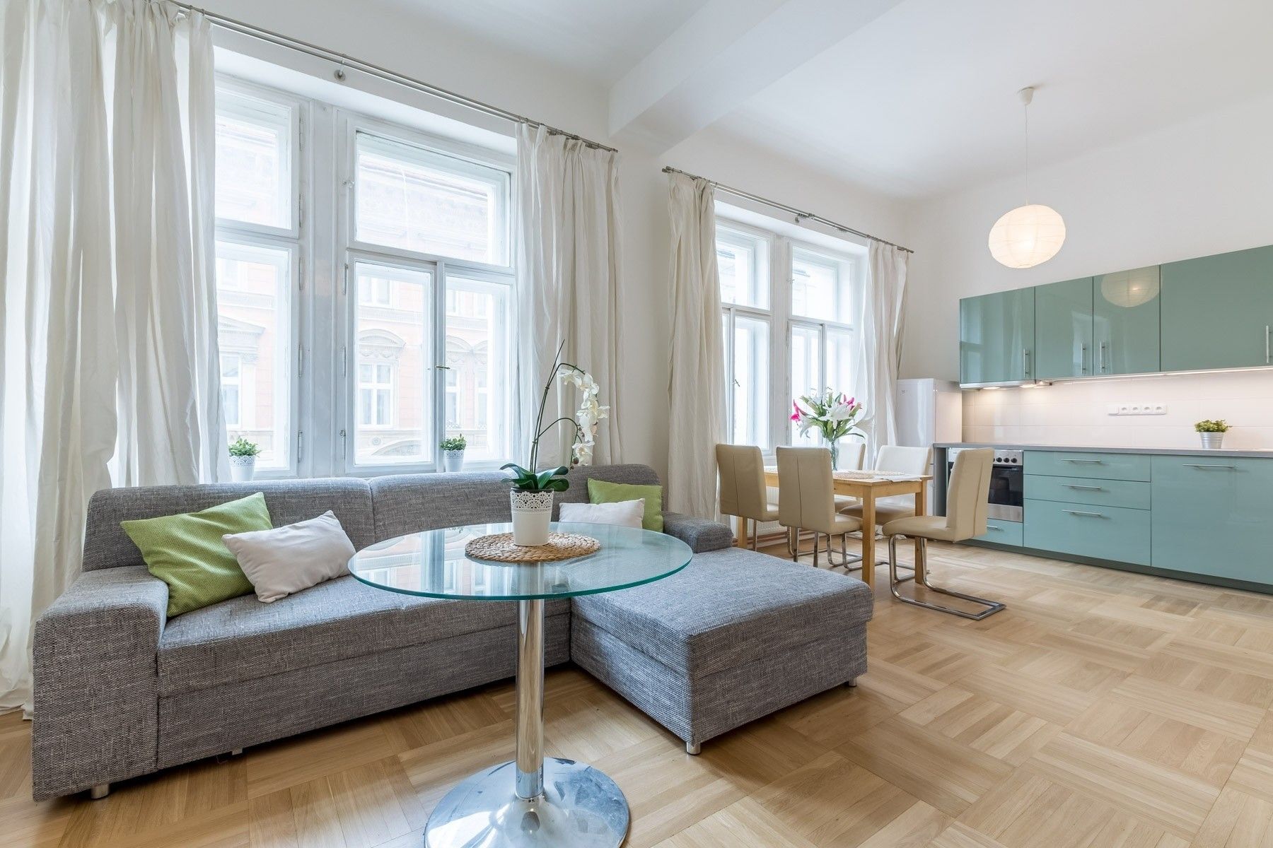 3+kk, Charkovská, Praha, 80 m² - 1