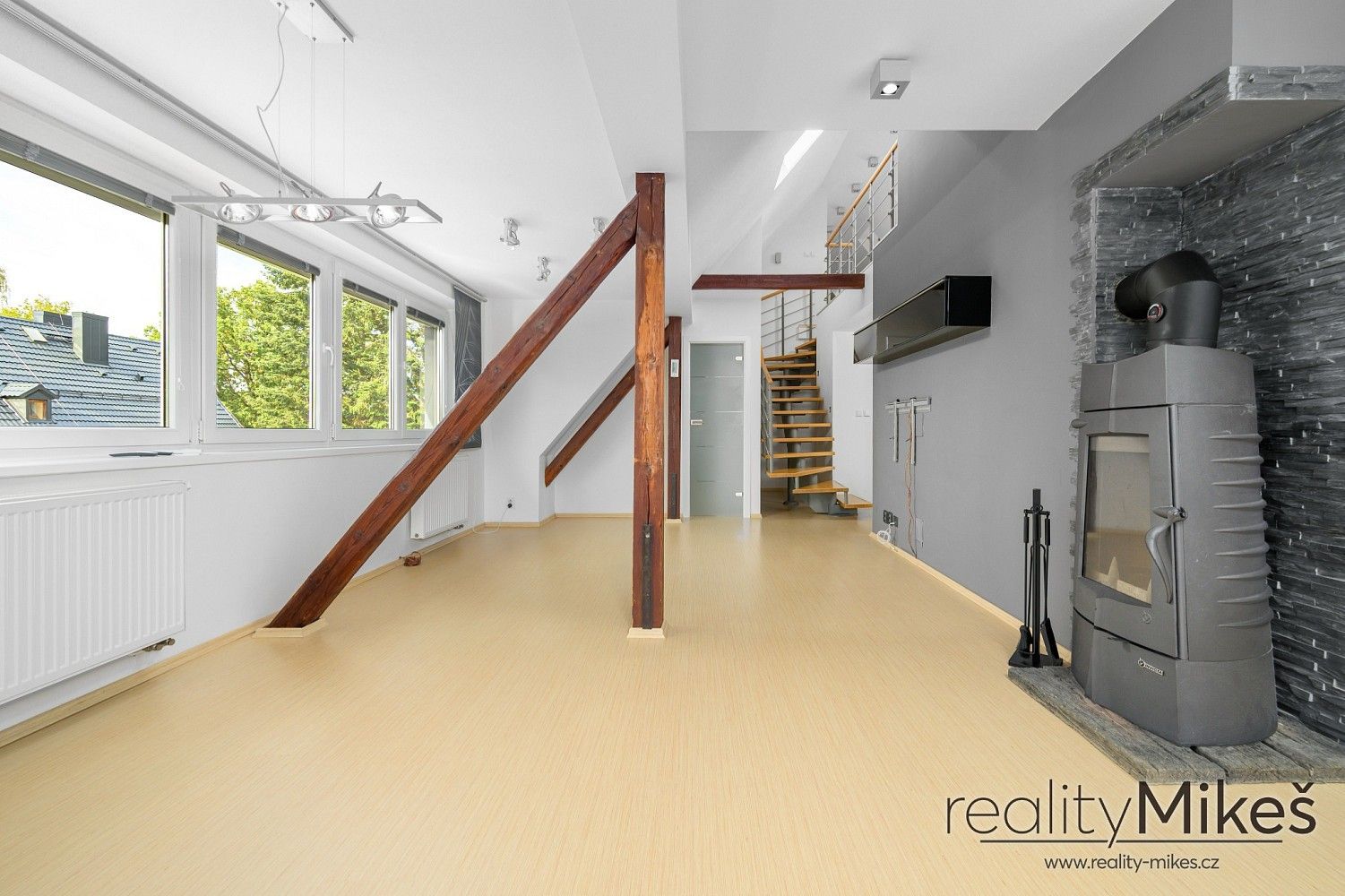 Pronájem byt 4+kk - Na Výšinách, Liberec, 158 m² - 5