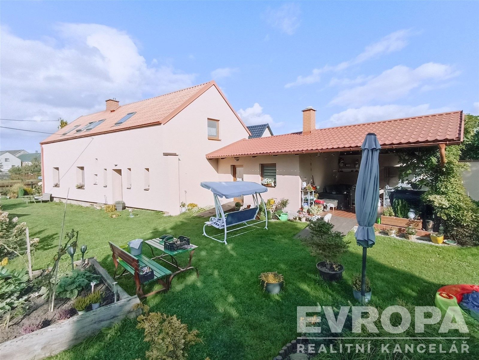 Rodinné domy, Chudeč, Bezvěrov, 180 m²