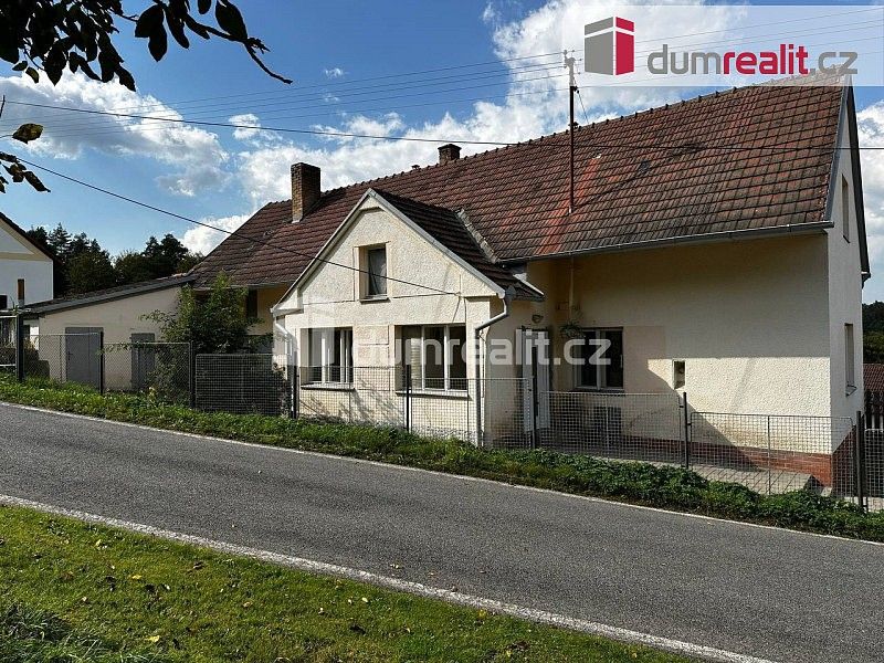 Rodinné domy, Zvotoky, okres Strakonice, 125 m² - 1
