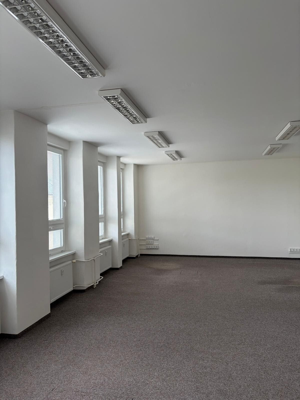 Kancelář · 300 m² · Západní 1401, Karlovy Vary - 3