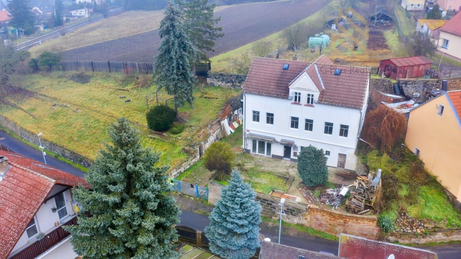 Rodinné domy, Sebuzín, Ústí nad Labem, 180 m²