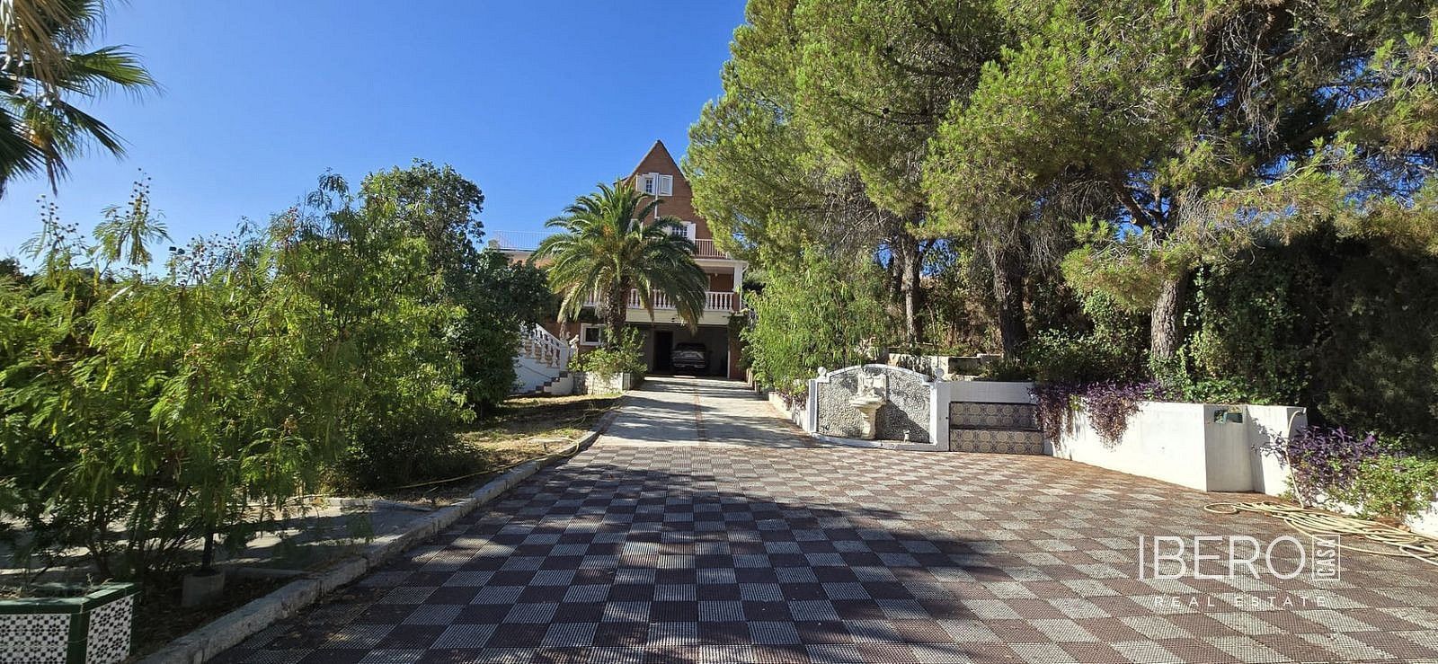 Rodinný dům · 782 m² · Alhaurín de la Torre, ES - 2