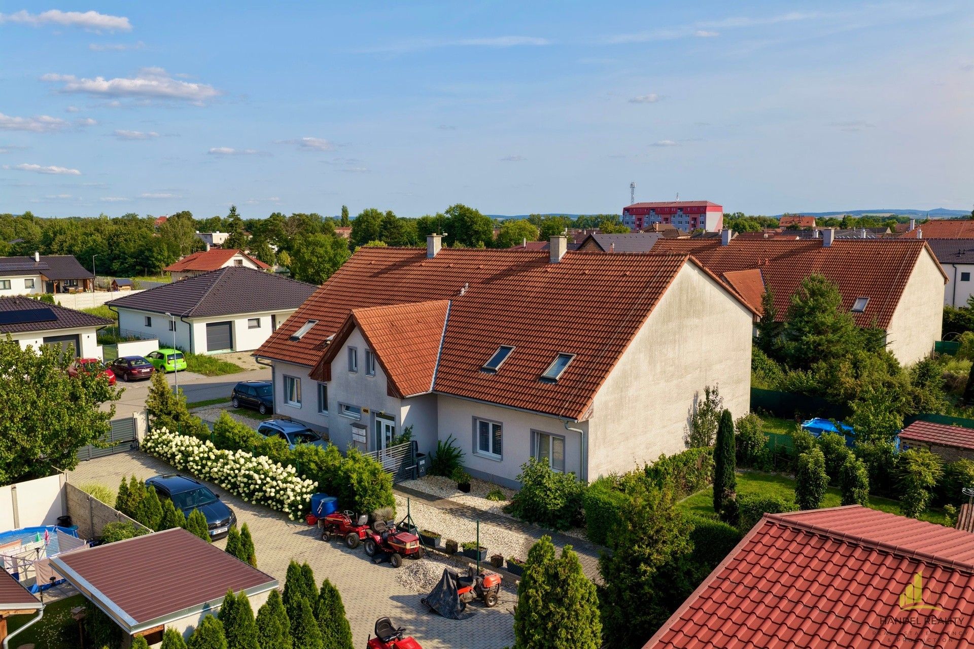 3+1, Hevlín, 87 m²