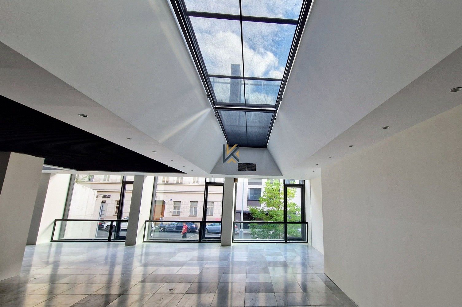 Kancelář · 345 m² · Praha - Smíchov, okres Praha 5, Hlavní město Praha - 3