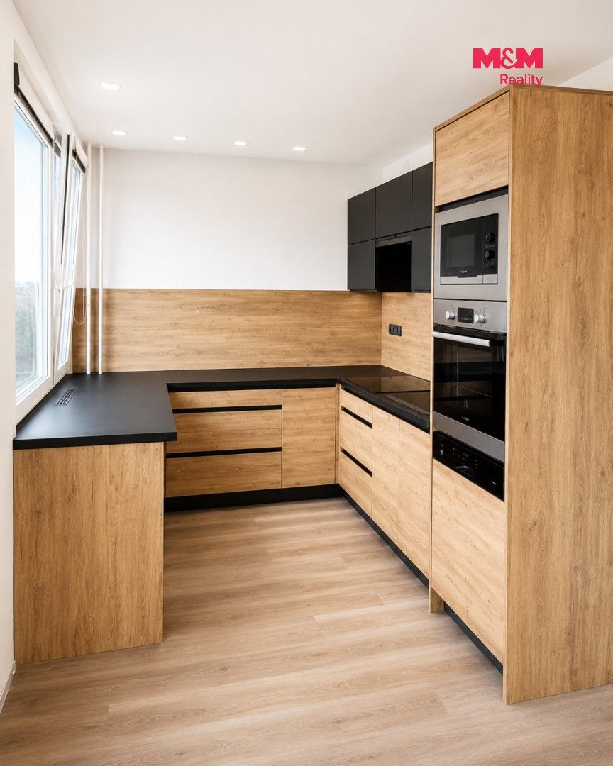 2+1, nábřeží Závodu míru, Pardubice, 54 m² - 2