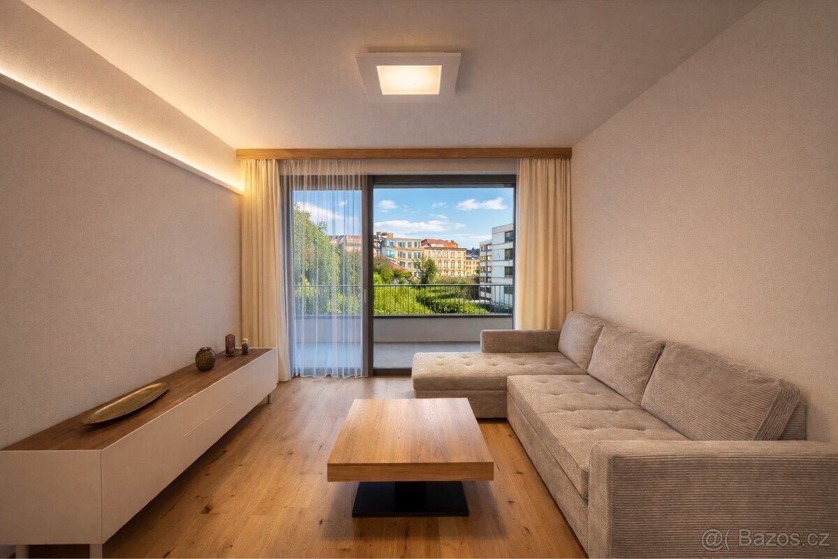 Byty, Praha, 140 00