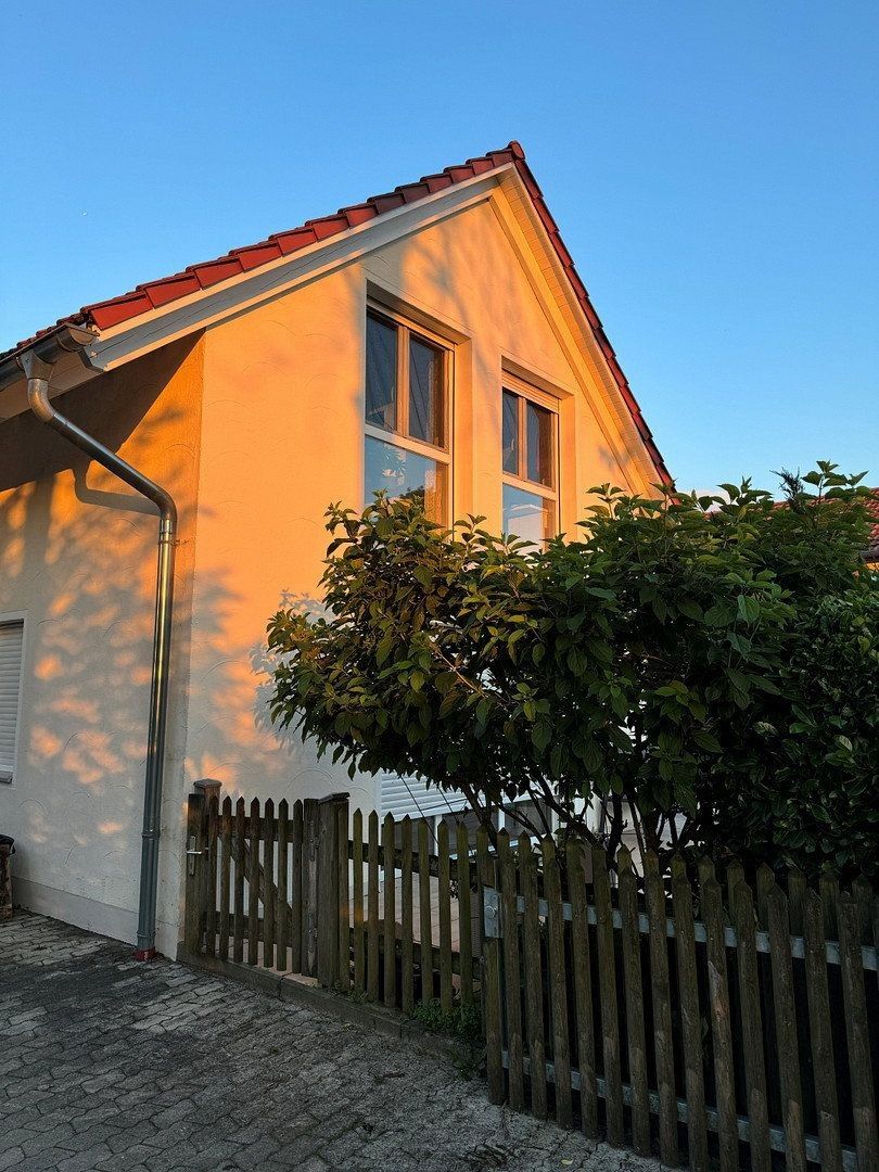 Prodej rodinný dům - Moosinning Eichenried Bayern 85452, 139 m² - 5