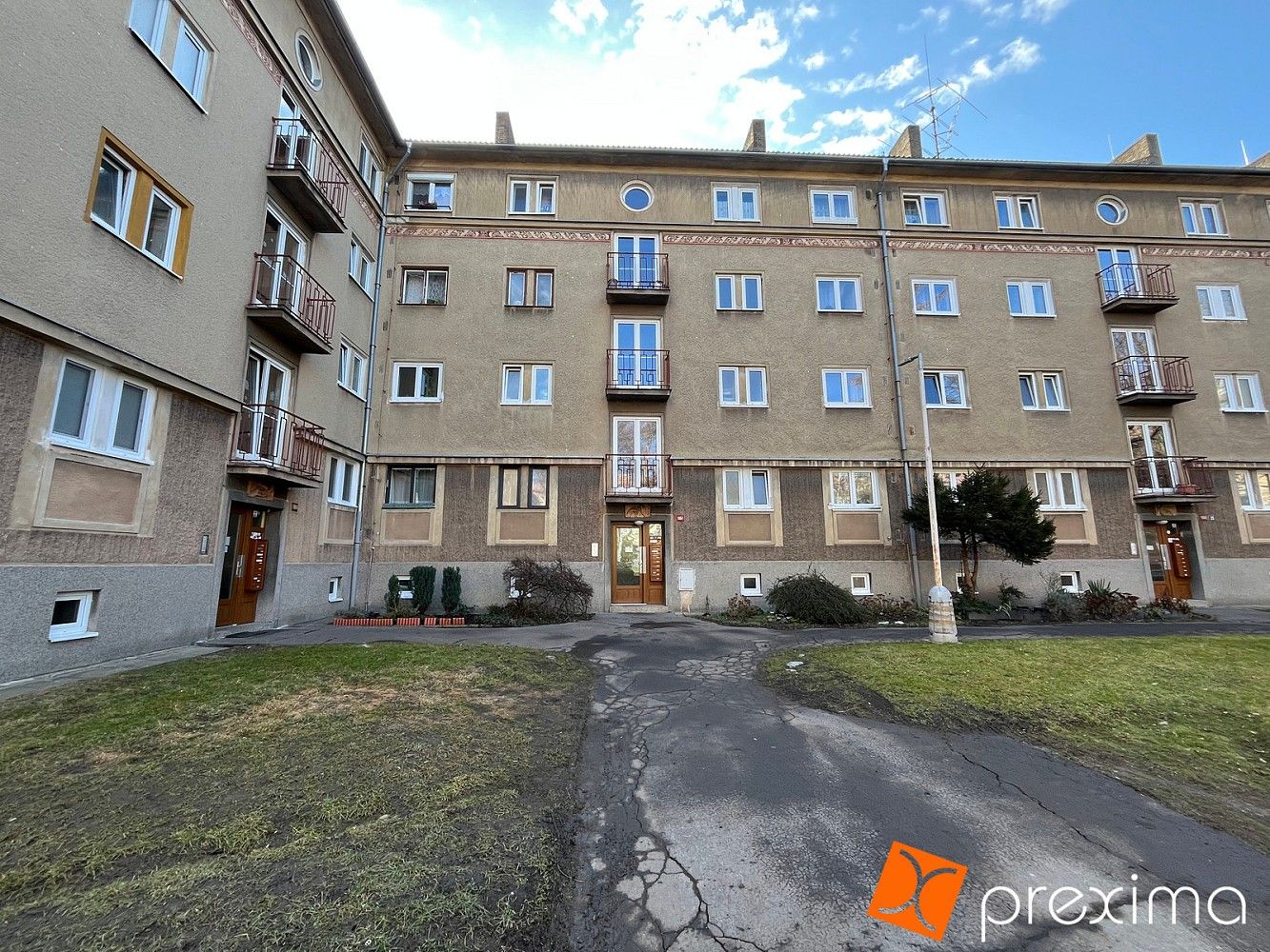 2+kk, Jaroslava Foglara, Kladno - Kročehlavy, 52 m² - 1