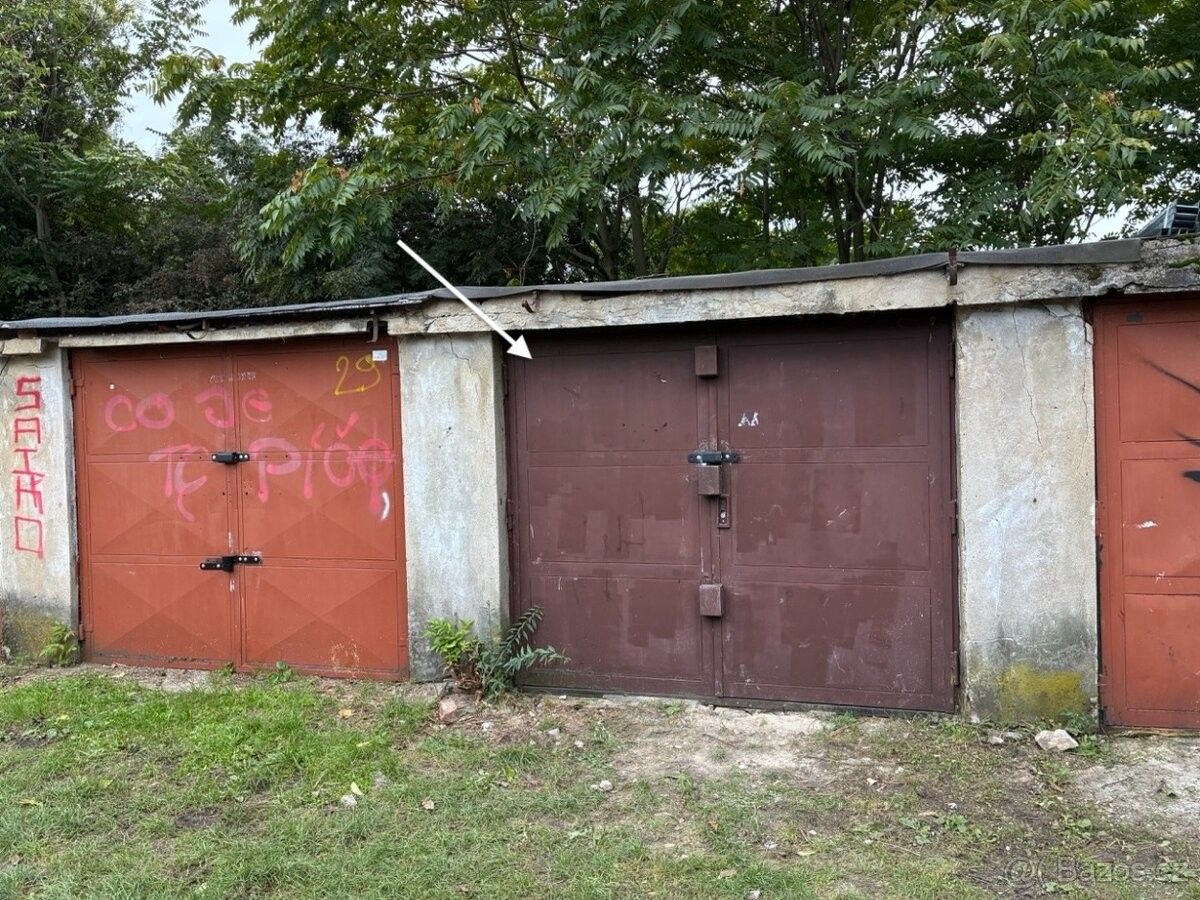 Pronájem garáž - Praha, 100 00