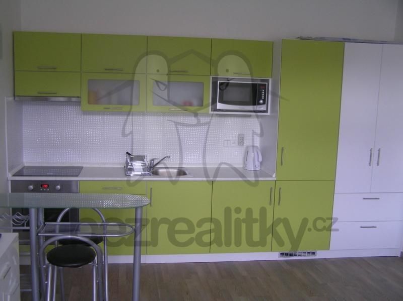 Byt 1+kk · 32 m² · Ruská 90, Praha - Vršovice - 3