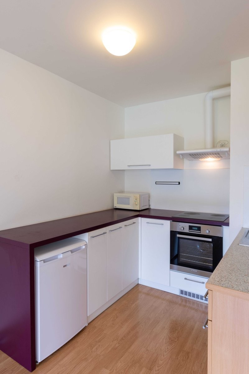 Byt 2+kk · 47 m² · Míšovická, Praha - 4