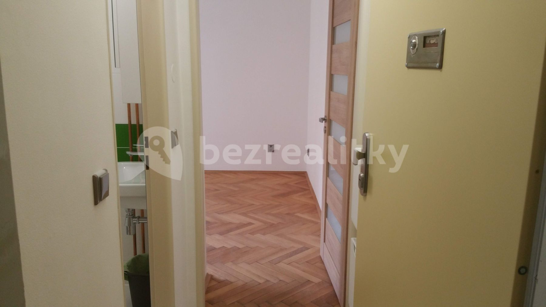 1+kk, Antonínská, Praha - Holešovice, 26 m² - 2
