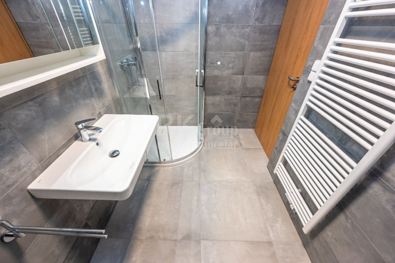 Pronájem byt 2+kk - Komenského náměstí, Slaný, 47 m²