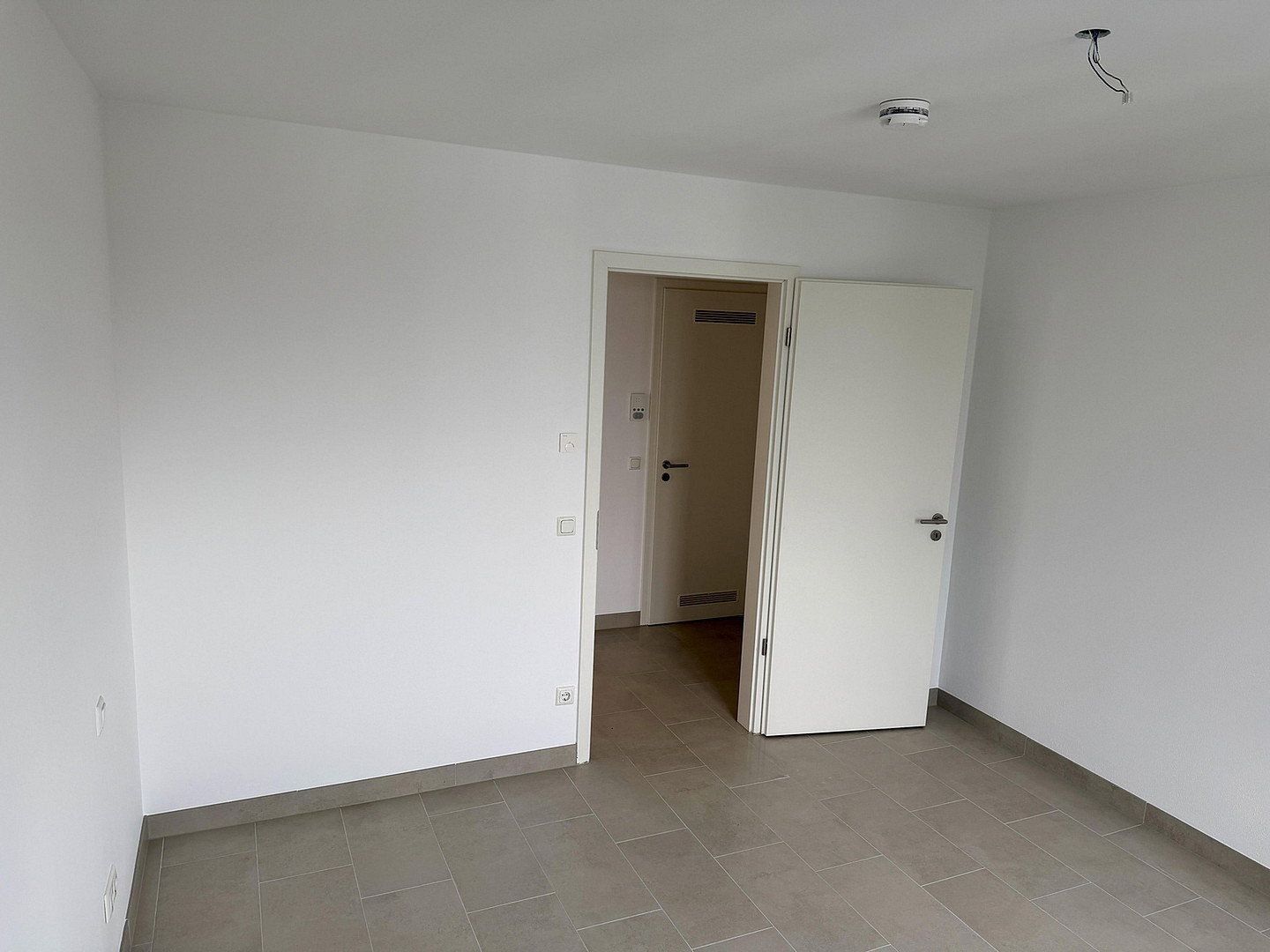 2+1, Theresienbogen 23 Unterschleißheim Unterschleißheim Bayern 85716, 60 m² - 2