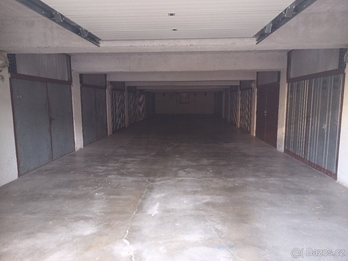 Pronájem garáž - Zlín, 760 05