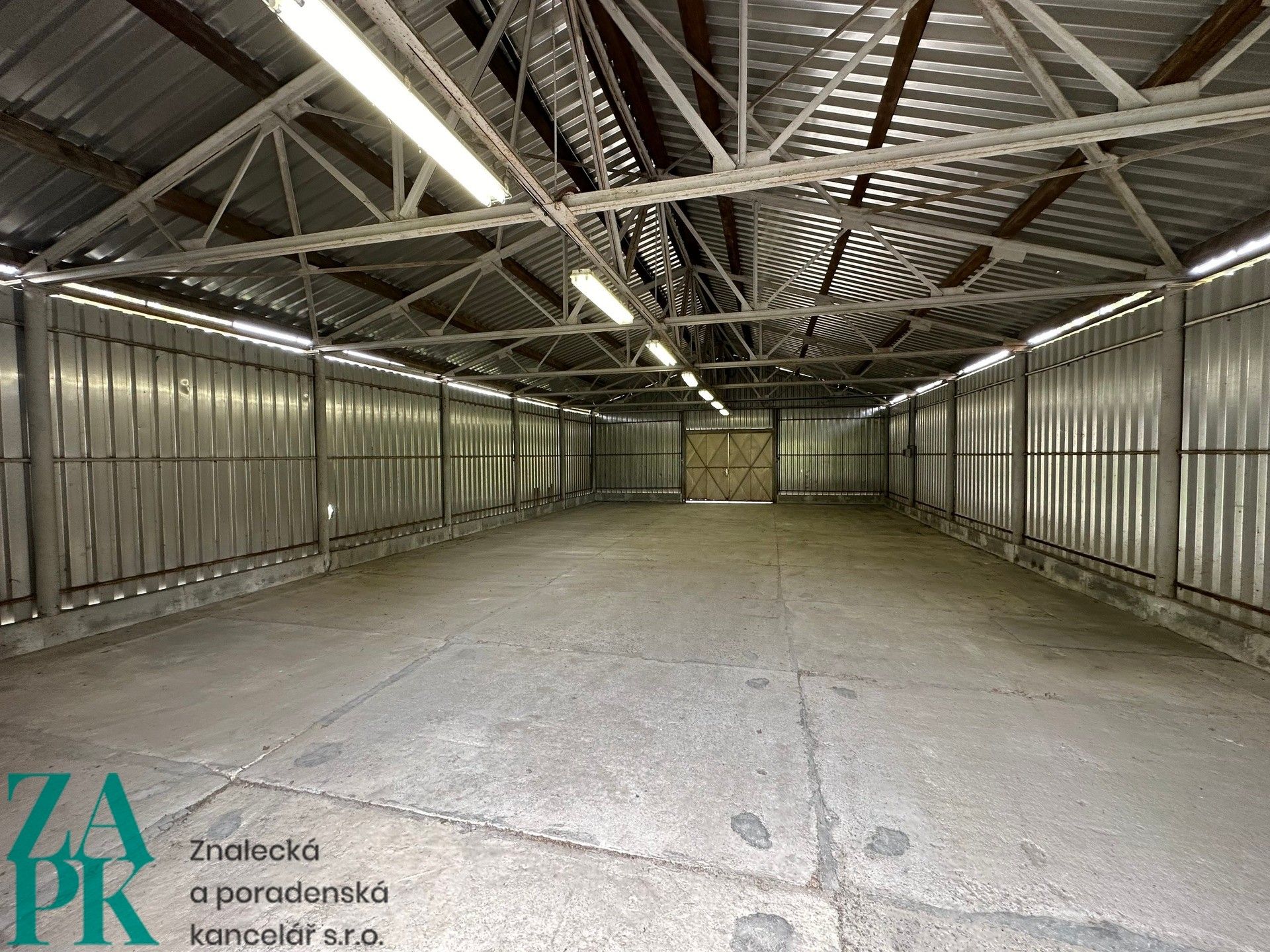 Sklad · 187 m² · Petra Bezruče, Luby - 3