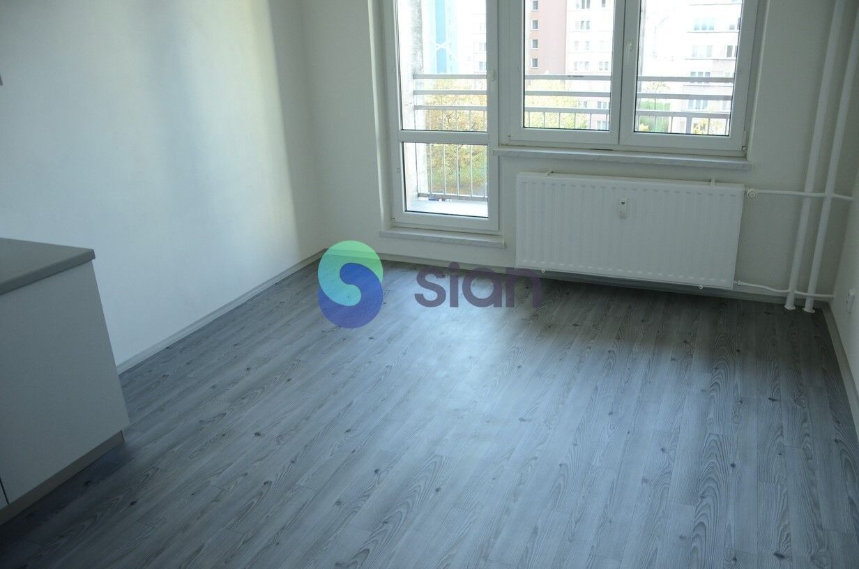 Pronájem byt 2+kk - Antonína Poledníka, Ostrava, 44 m²