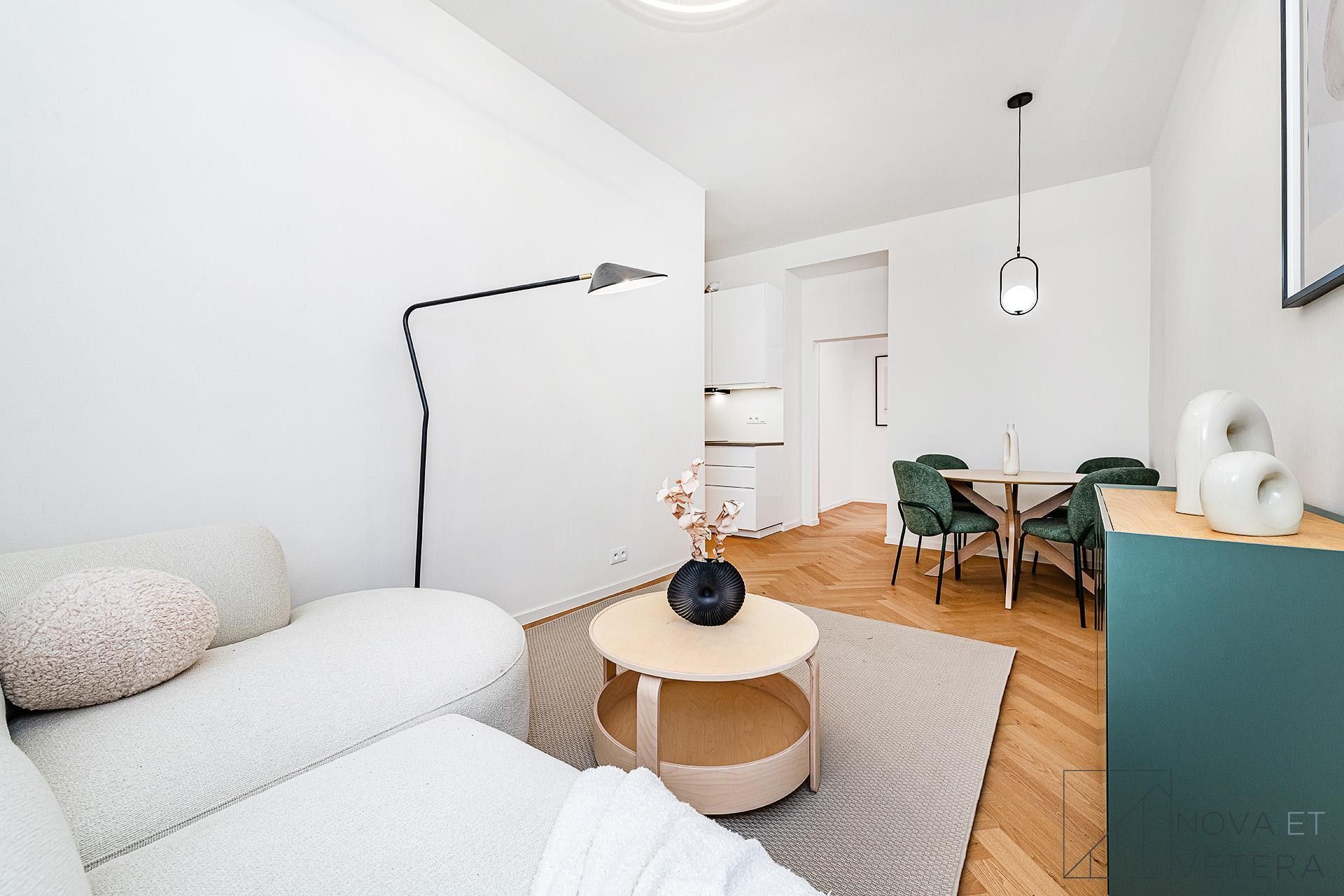 2+kk, Přemyslovská, Praha, 49 m²