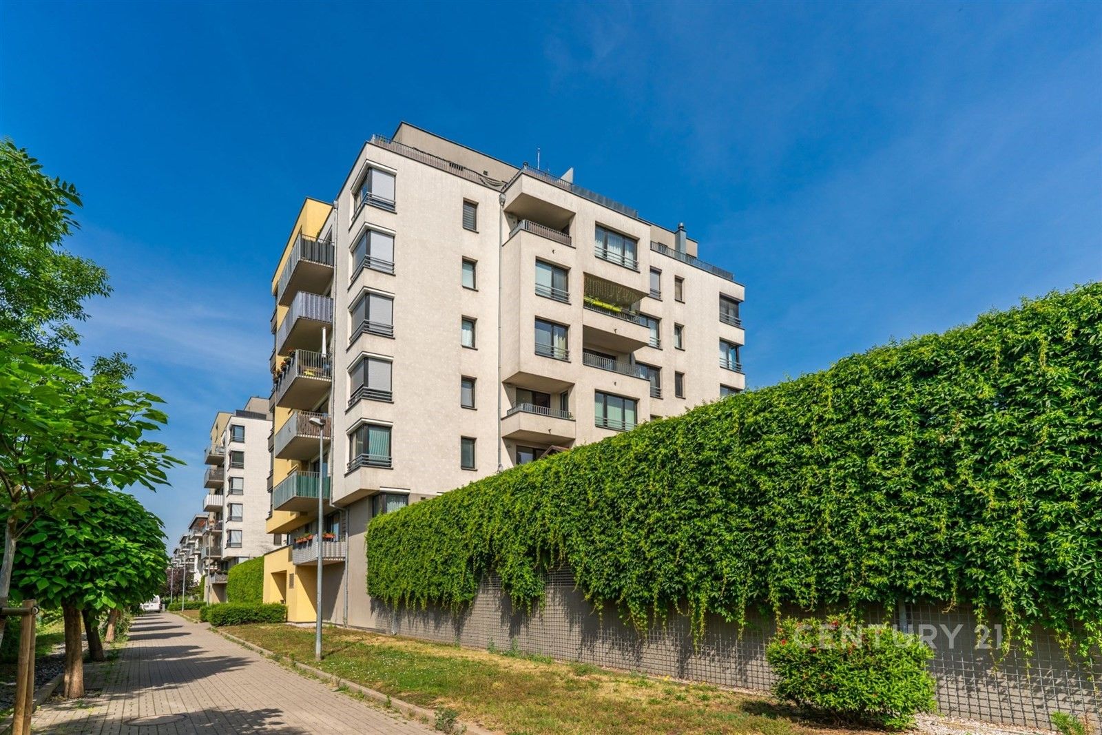 2+kk, Sousedíkova 970, Praha Vysočany, 59 m² - 1