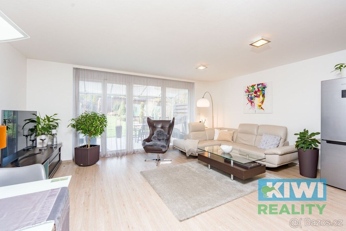 Rodinné domy, Ostrava, 713 00