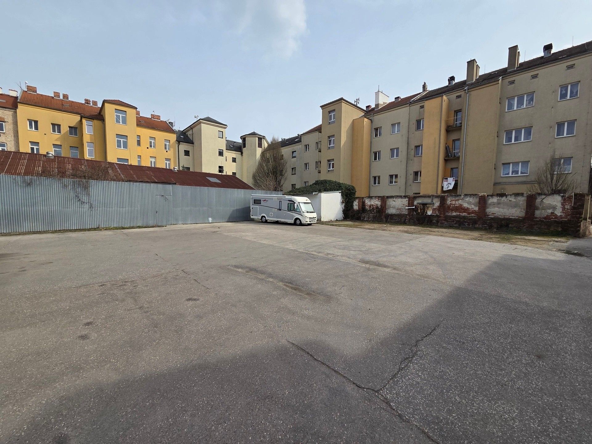 Ostatní, U vlečky, Brno Komárov, 72 m² - 1